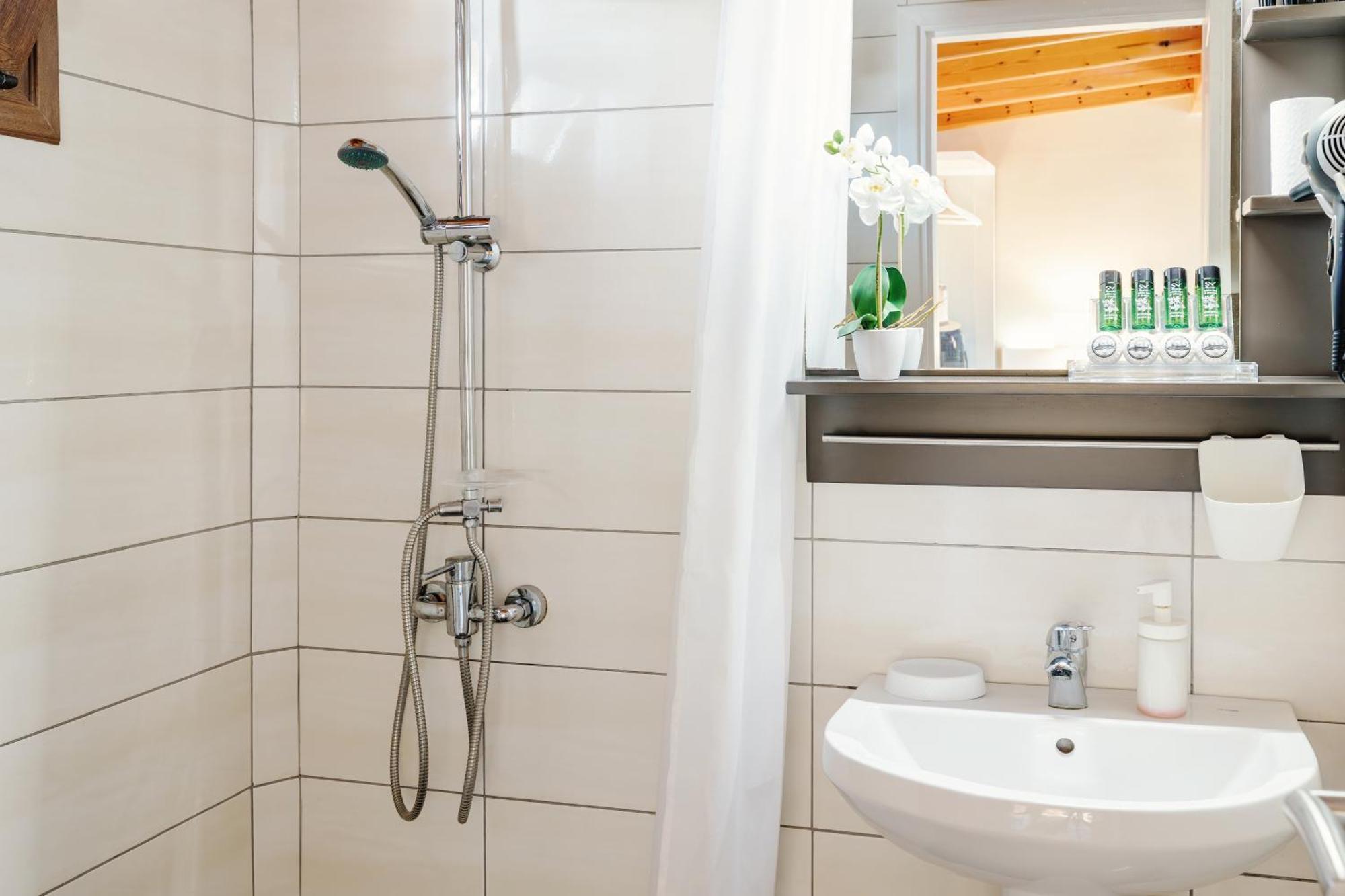 Athos Guest House Pansion Ouranoupoli Ngoại thất bức ảnh