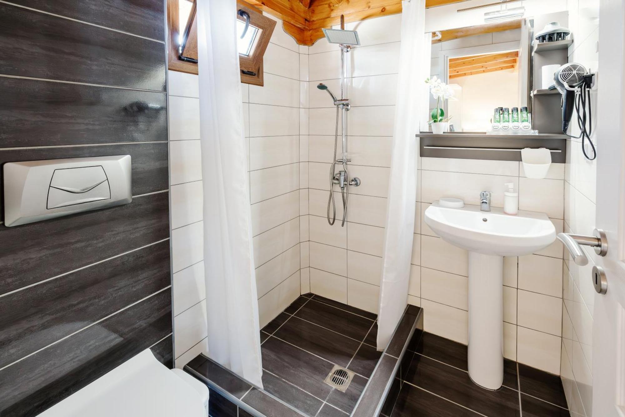 Athos Guest House Pansion Ouranoupoli Ngoại thất bức ảnh