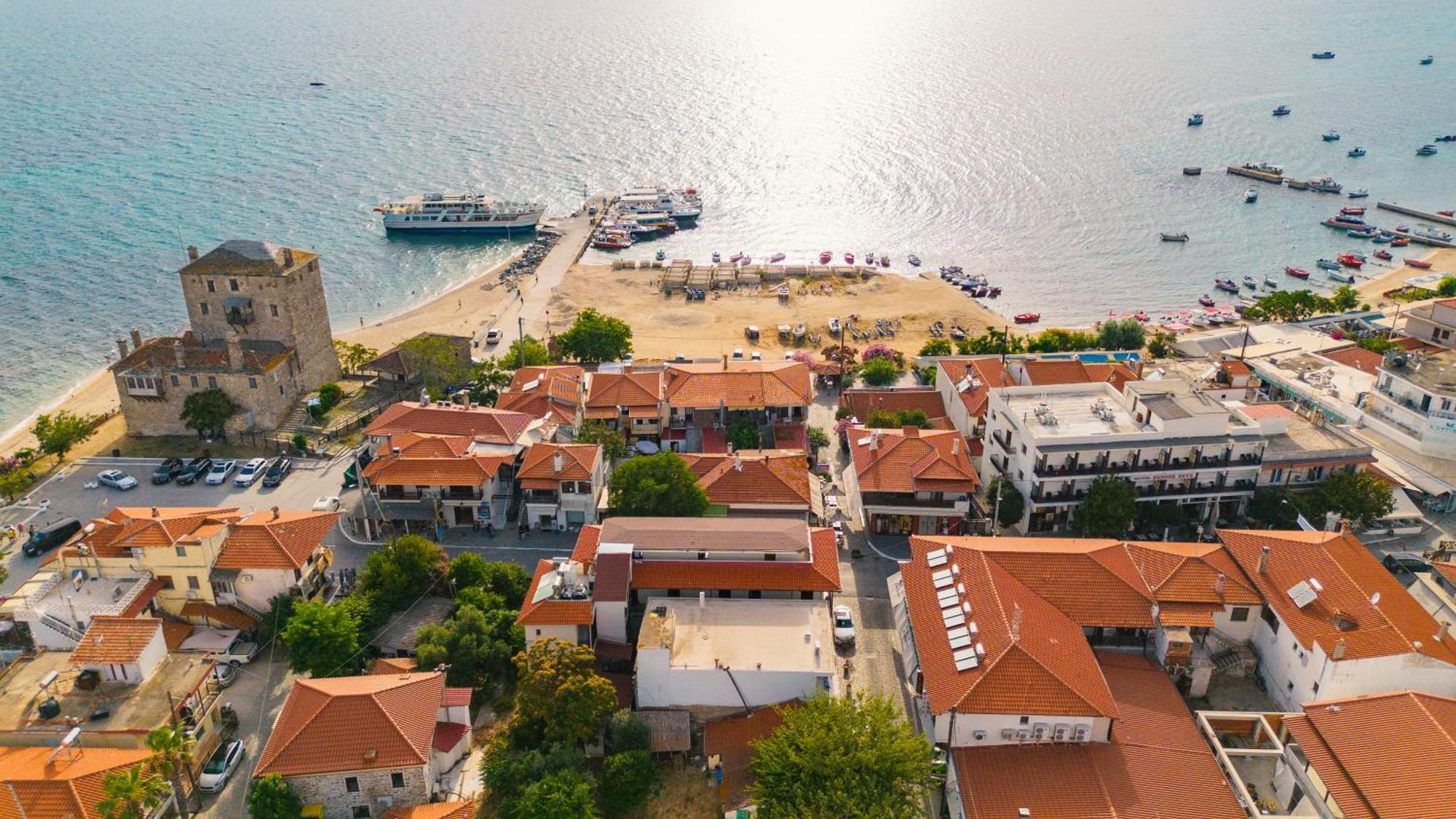 Athos Guest House Pansion Ouranoupoli Ngoại thất bức ảnh