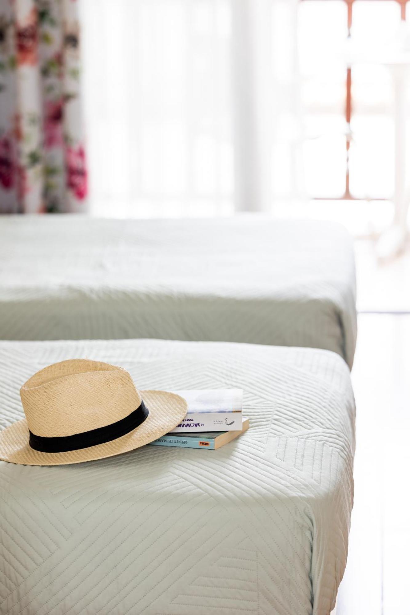 Athos Guest House Pansion Ouranoupoli Ngoại thất bức ảnh